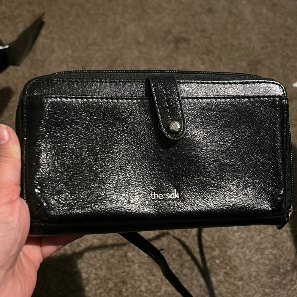 The Sak phone card wallet